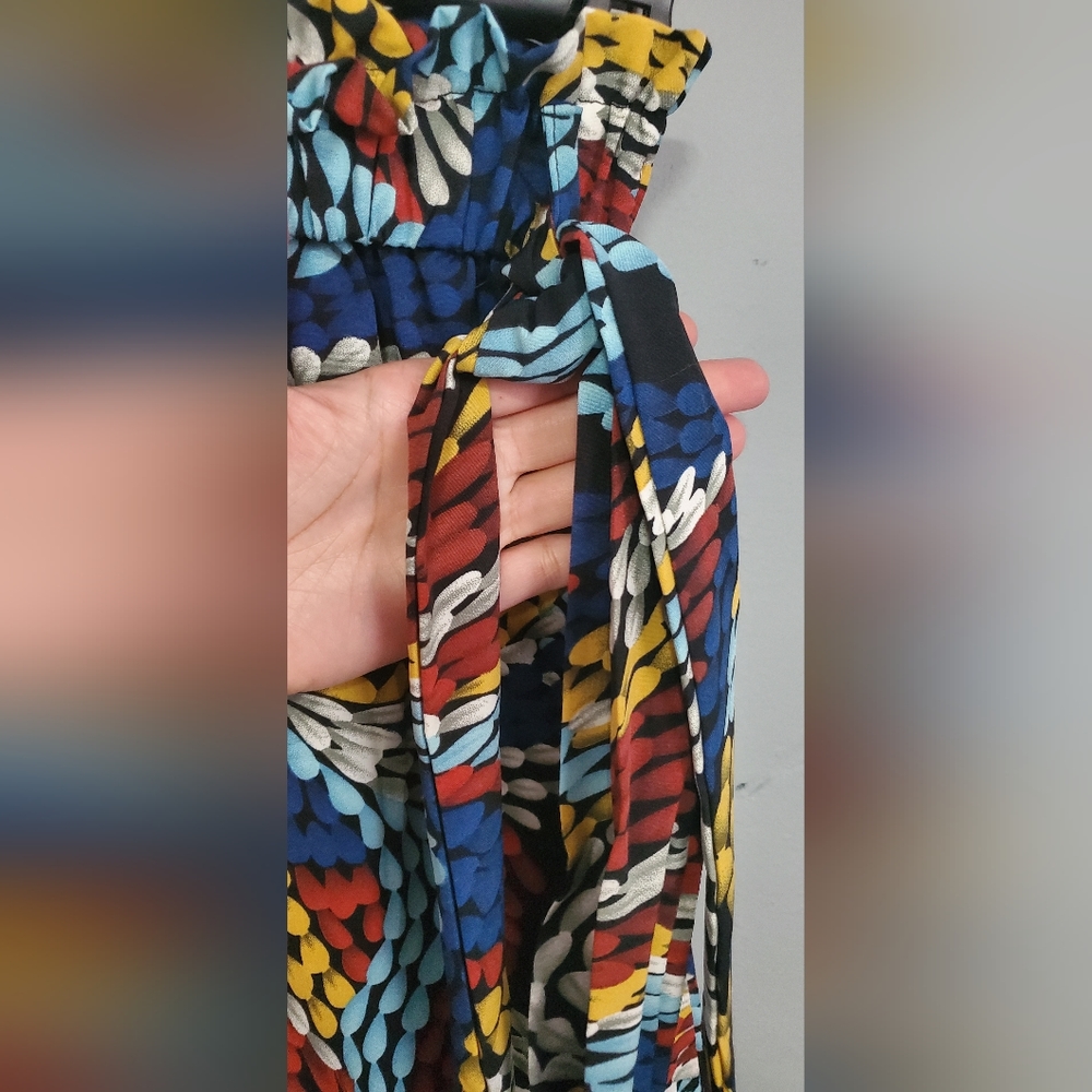 Shorts - Picture 3 of 3